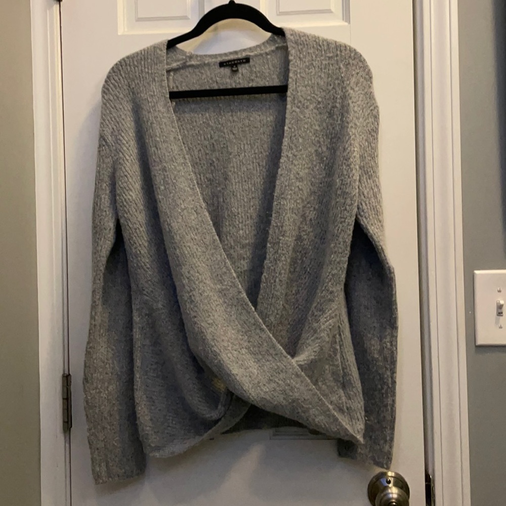 Deep v sweater